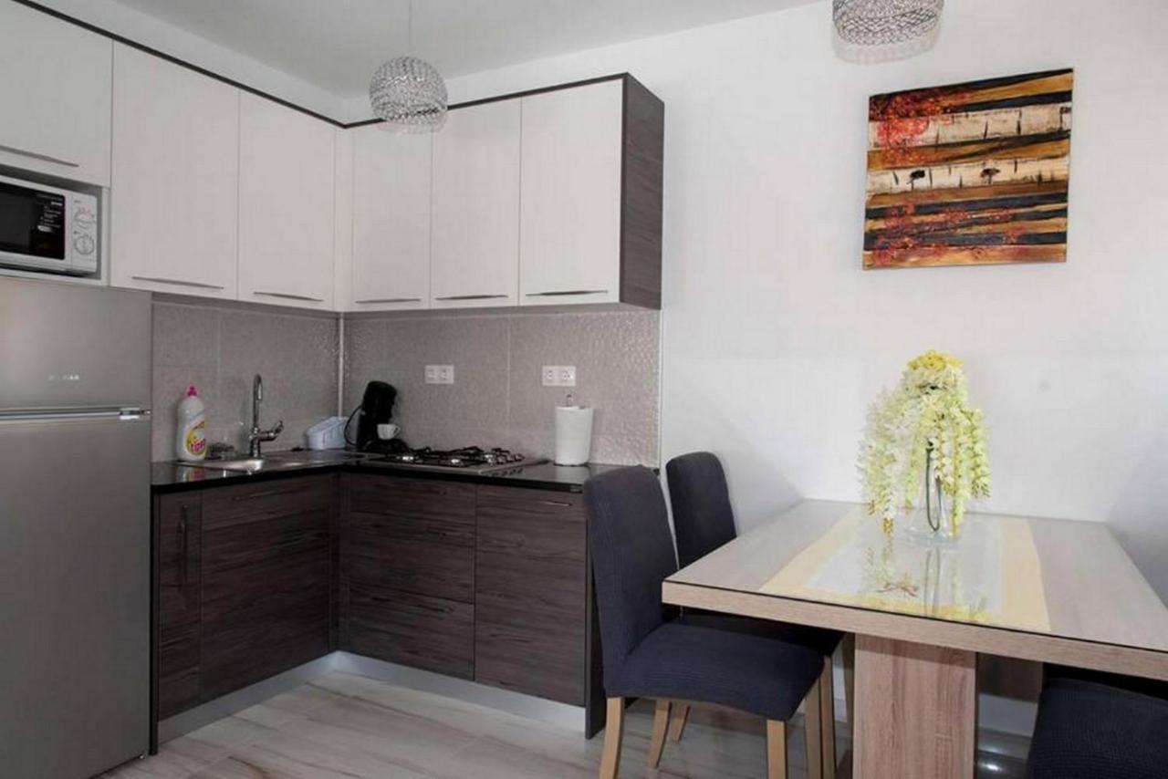 Apartmani Oaza 达鲁瓦尔 外观 照片