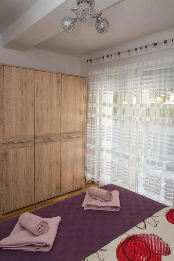 Apartmani Oaza 达鲁瓦尔 外观 照片